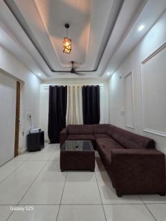 4BHK Luxury Vintage Villa friendly couple family P - 0