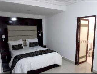 Guest Lodge in East Legon - 0