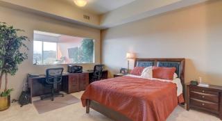Spacious Two Bedroom Residence in Las Vegas - 1