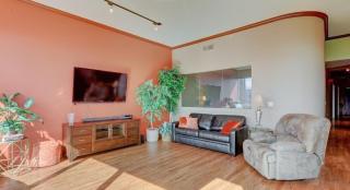 Spacious Two Bedroom Residence in Las Vegas - 7