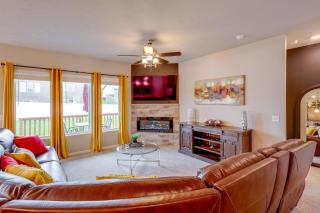 1 Mi to Flanagan Park & Golf! Peaceful Home - 7