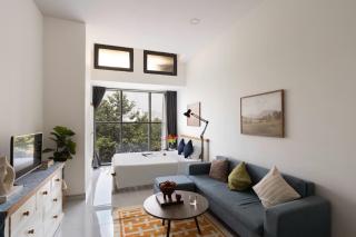 PeaceStay - Boho Studio Retreat - Pool & City View - 3