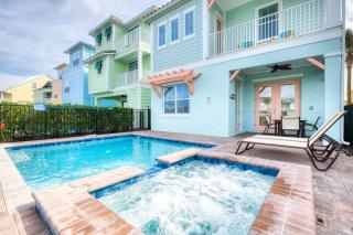 A Wave From It All Cottage With Private Pool Near Disney And Margaritaville Resort & Island H2O Access - 8039Su - 4