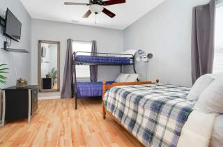 Spacious Family Retreat - Churchill Downs & Downtown - 1