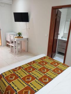 Residencial Bigasso Guest House - 8