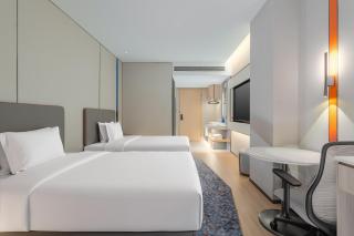 Holiday Inn Express Chongqing Baixiang Street by IHG - 2