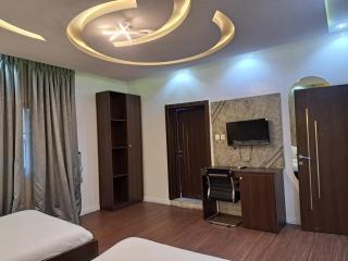 R & A City Hotel - 5