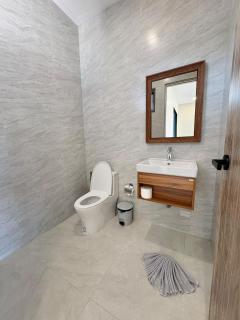 Modern 3 Bedrooms Pool Villa in Layan - 1