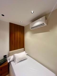Hotel-Style Studio 1BR 2 Beds Fully Equipped - 7