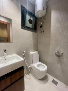 Hotel-Style Studio 1BR 2 Beds Fully Equipped - 5