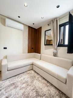 Hotel-Style Studio 1BR 2 Beds Fully Equipped - 1