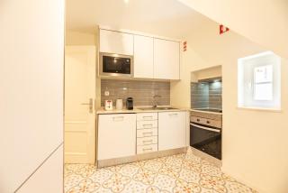 Historic alfama apt with modern style - 8