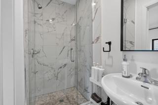 Portage Suites - 5