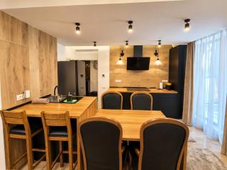 Luxury Apartments B - 4