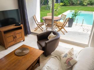 Maison charmante à Saint-Siffret + Piscine - 8