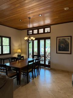Beach Club 2 BD Condo|Pool & Ocean|Playa Langosta - 4