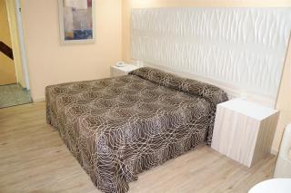 Hotel Alpes - 4