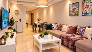 Top-Floor 3BR Apartment in Maarif, City View, AC & Private Parking - 1