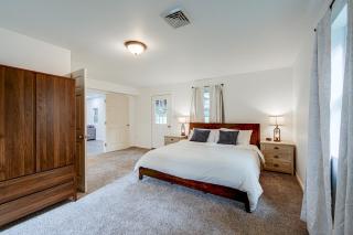Great for Groups! Spacious Milroy Escape - 1