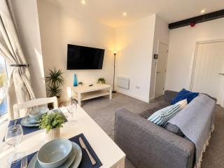 1BD Flat in Cathays Ideal for Contractors - 2
