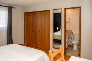 Charming 1BR Home near U of M & Stadium with free Parking - 9