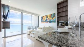 Exclusive Sea View “Morros City” 30th Fl - 3