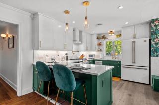 East Austin Home with Private Pool Sleeps 6 - 8