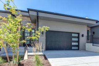 Stunning View Family Fun and Steps from Deer Valleys New East Village - 4