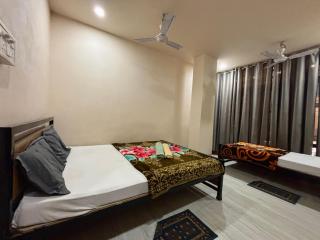 Arya Lodge - 3