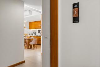 New Home 1BR condo in La Cruz with AC, pool, WiFi, balcony, and full kitchen - 8