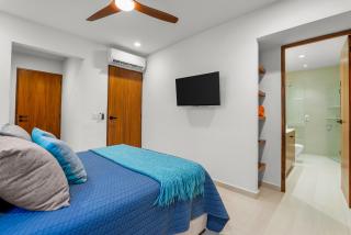 Cozy 1BR Bucerías stay with pool, gym, WiFi & kitchenette - 1