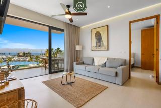 New Listing 2BR condo near the ocean with pool, gym, WiFi, and parking - 5