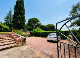 Modern Villa with Private Pool in Córdoba - 9