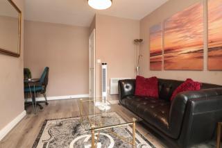 Modern Leeds Apartment Free Parking Near Hospital & Arena - 7