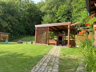 Parkside Vila - 2