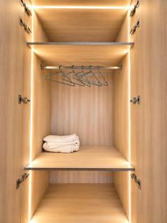 Studio apartment Near Artemis,Medanta - 3