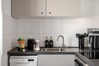 Ruhig & Zentral - 2 Kingsize Betten - Wi-Fi - 6