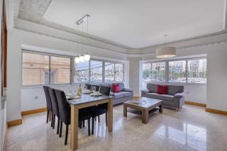 Maltese Seafront 2BR 2BATH Marina & Valletta Views - 1