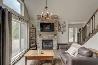 3BR Nature Retreat Cottage, Spa, Lac Superieur - 5