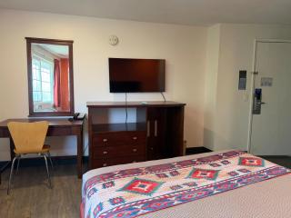 Pendleton Inn & Suites - 3