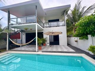 Catch the Wave Villa - 9