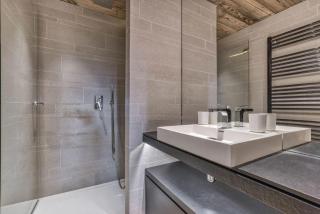 Quiet property in Morzine with panoramic views - 5