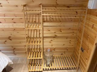 Cosy Cabin In Peaceful Rural Dyfi Valley - 1
