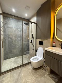 Sea Breeze Baku Apartment - 8
