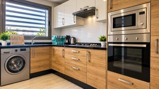 Bright 2BR Apartment in Maarif - Sunny Terrace, Fast WiFi & Private Parking - 5