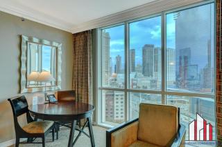 11th Floor Luxurious Suite - Strip & F1 Views - 0