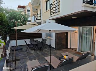 Mackenzie Suite - 8