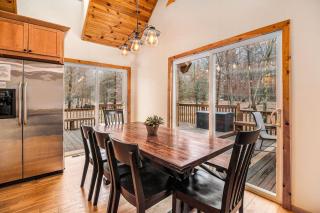 Pinecrest Cabin - 3