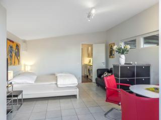 Guesthouse near Borgholm and the beach, with jacuzzi & sauna - 9