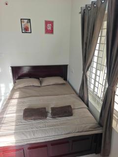 The Cozy Taana Luxe AC Comfort Stay - 1